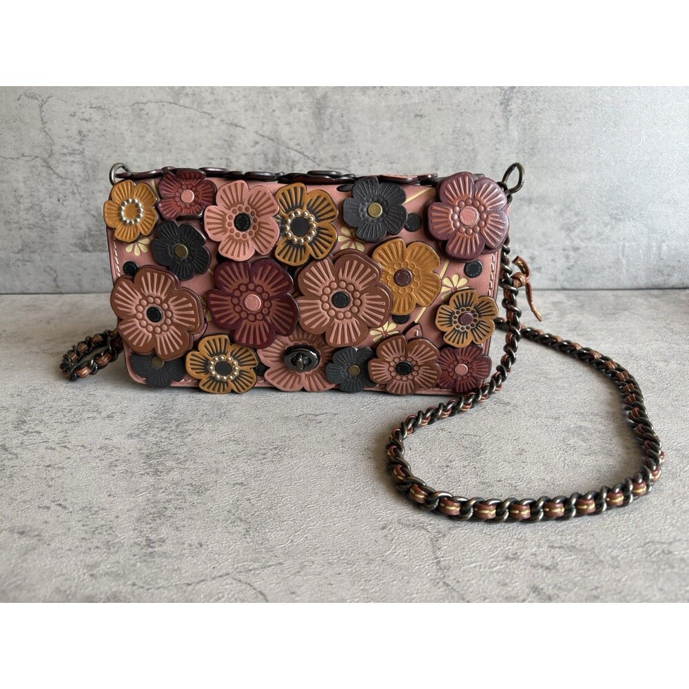 Coach 1941 Dinky With Tea Roses Crossbody Bag Floral Leather Appliqué 38197